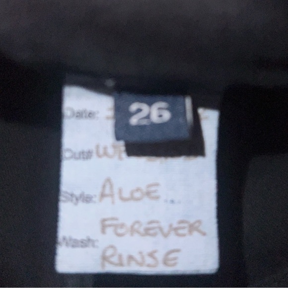 Fidelity Denim Aloe Mid-Rise Flare Jeans | Color: Forever Rinse | NEW/NWT!!👖💜 - Picture 14 of 14